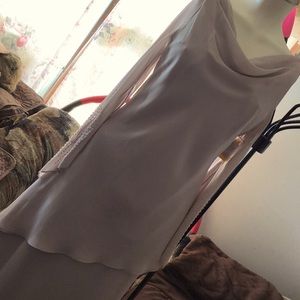 Selling this beautiful design two pieces dress.